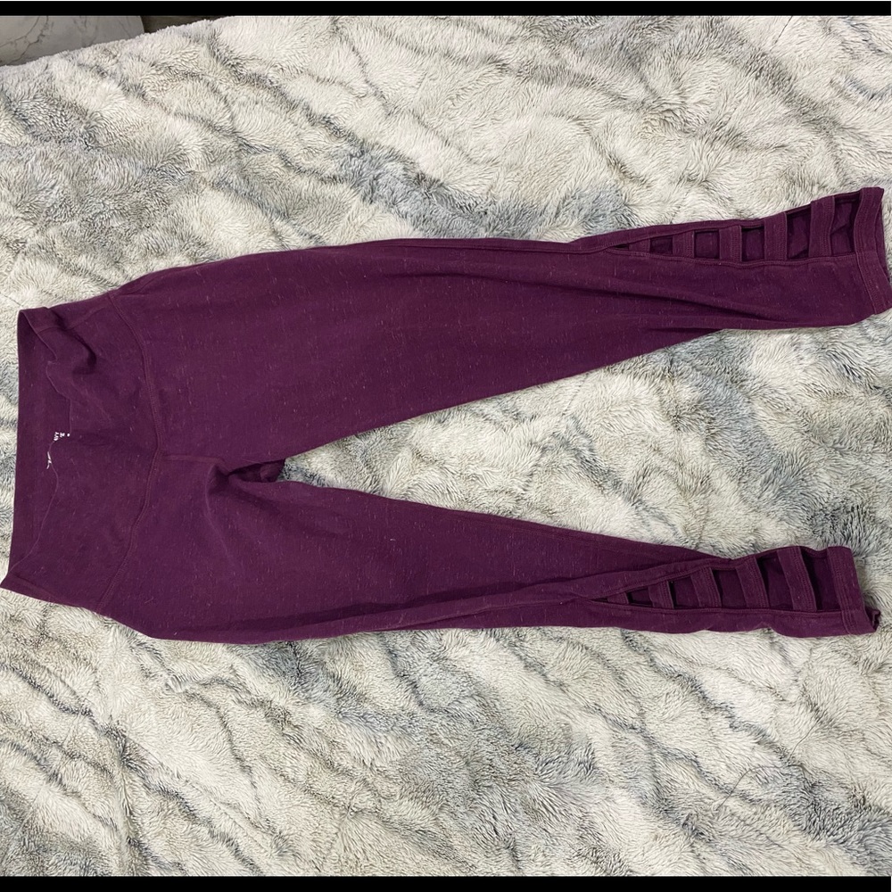 Purple leggings